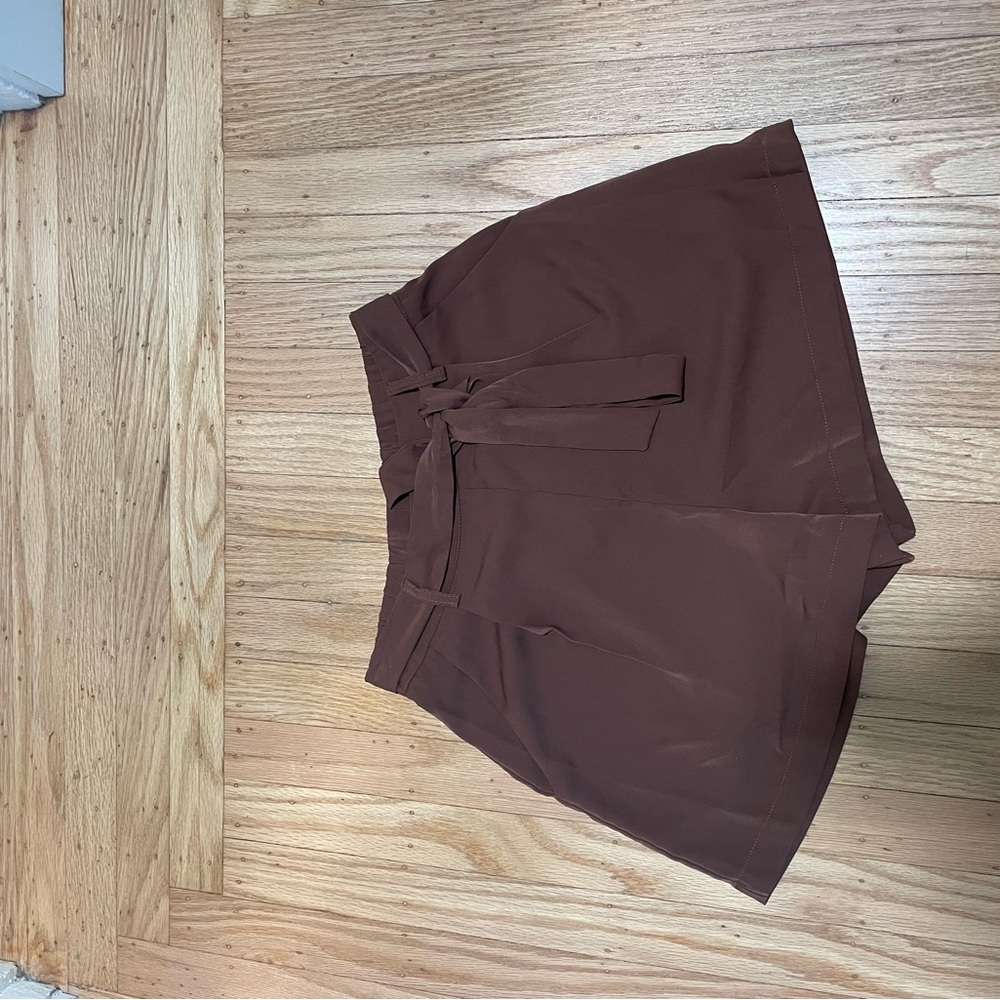 Francesca’s brown shorts